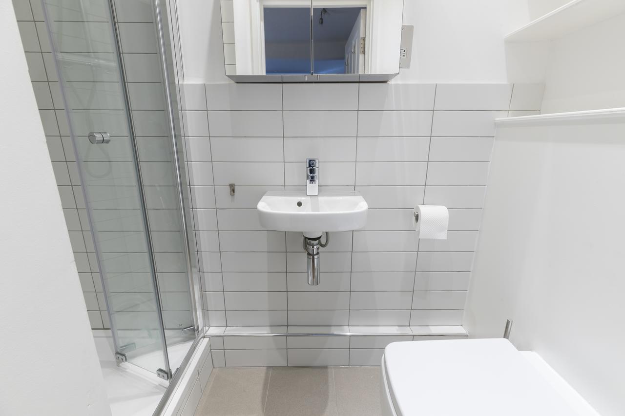 Spacious And Chic Flat In Angel London Bagian luar foto